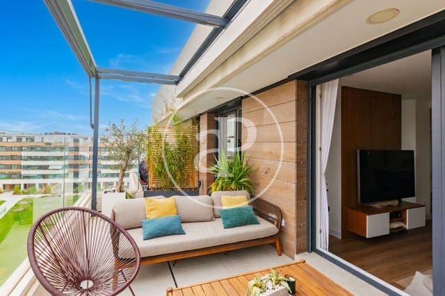 3 quarto Apartamento para venda em Valverde, Madrid cidade com piscina garagem - 1 260 000 € (Ref: 10119951)