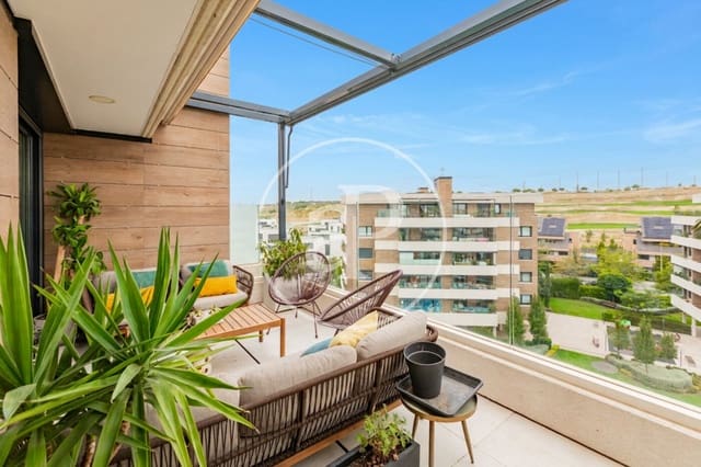 3 quarto Apartamento para venda em Valverde, Madrid cidade com piscina garagem - 1 260 000 € (Ref: 10119951)