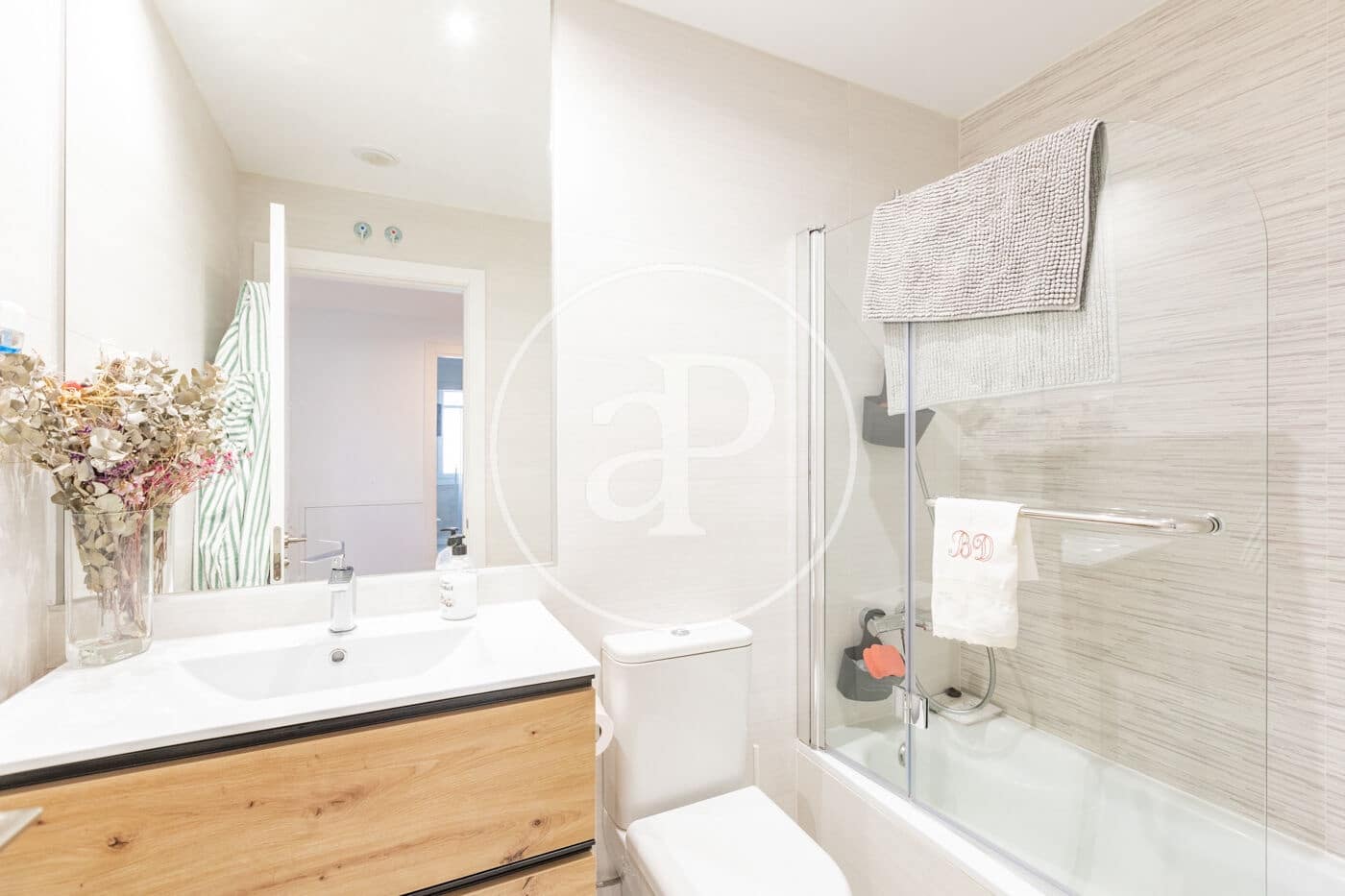 3 quarto Apartamento para venda em Madrid cidade com piscina garagem - 1 260 000 € (Ref: 10119951)