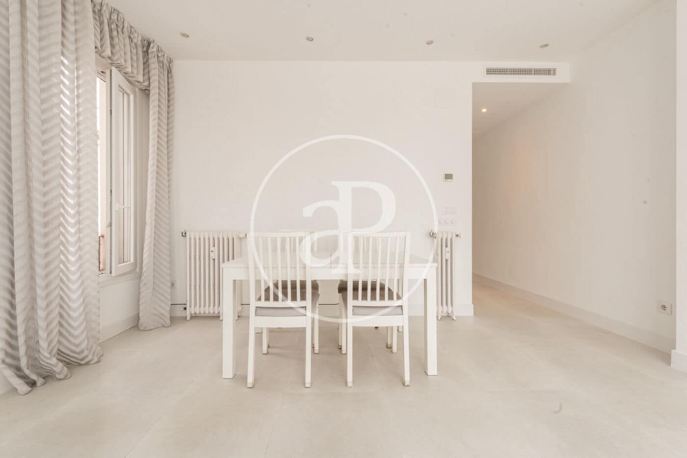3 makuuhuone Kattohuoneisto myytävänä paikassa Madrid kaupunki - 1 600 000 € (Ref: 10119952)