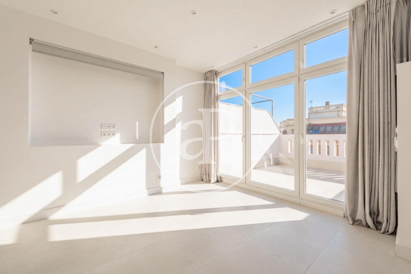 3 makuuhuone Kattohuoneisto myytävänä paikassa Madrid kaupunki - 1 600 000 € (Ref: 10119952)