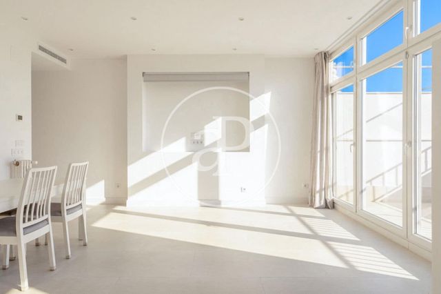 3 makuuhuone Kattohuoneisto myytävänä paikassa Goya, Madrid kaupunki - 1 600 000 € (Ref: 10119952)