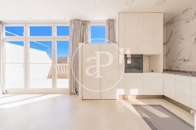 3 makuuhuone Kattohuoneisto myytävänä paikassa Goya, Madrid kaupunki - 1 600 000 € (Ref: 10119952)