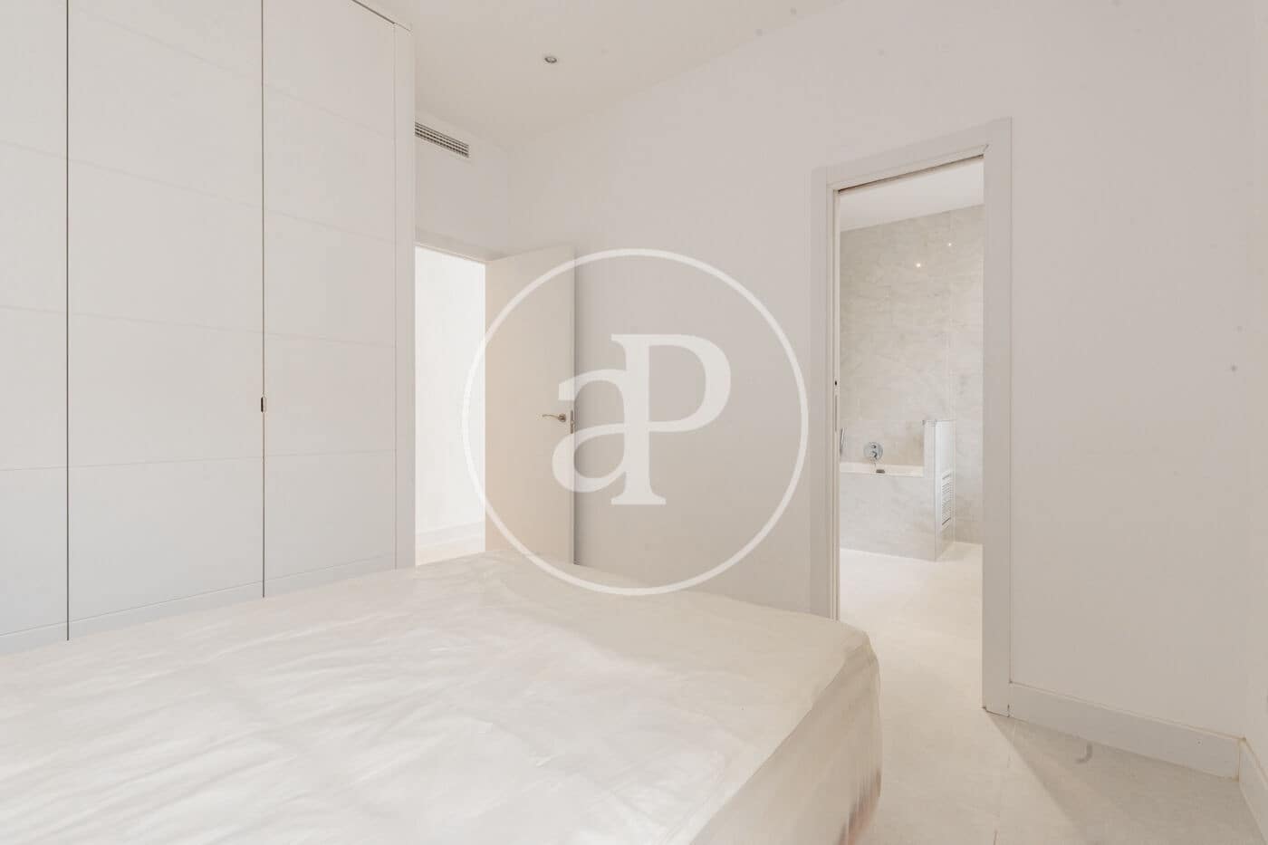 3 makuuhuone Kattohuoneisto myytävänä paikassa Madrid kaupunki - 1 600 000 € (Ref: 10119952)