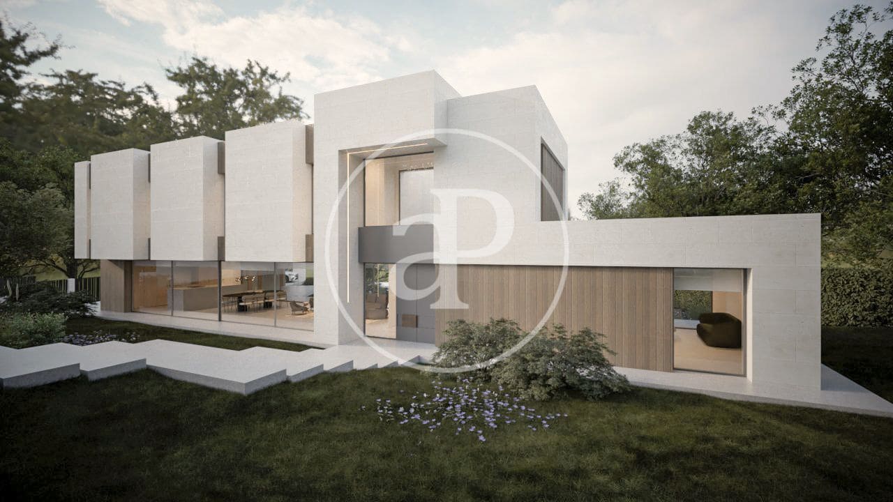 5 bedroom Villa for sale in San Sebastian de los Reyes with pool - € 3,000,000 (Ref: 10119953)