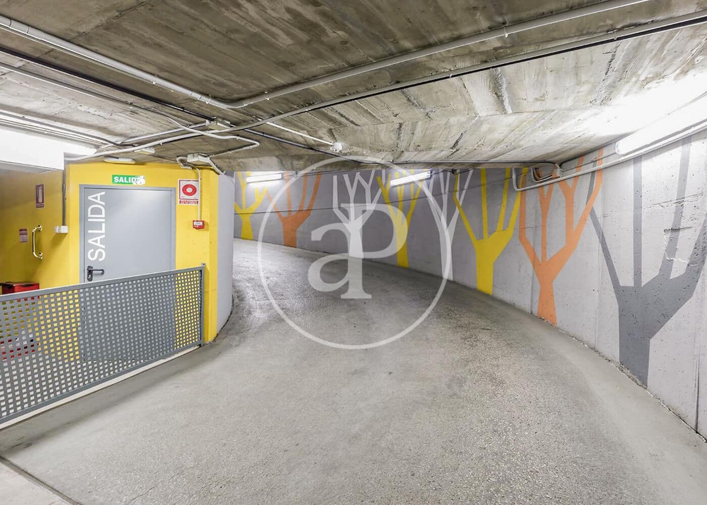4 bedroom Apartment for sale in Madrid city with garage - € 1,695,000 (Ref: 10119954)