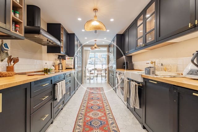 4 soverom Leilighet til salgs i Vallehermoso, Madrid by med garasje - € 1 695 000 (Ref: 10119954)