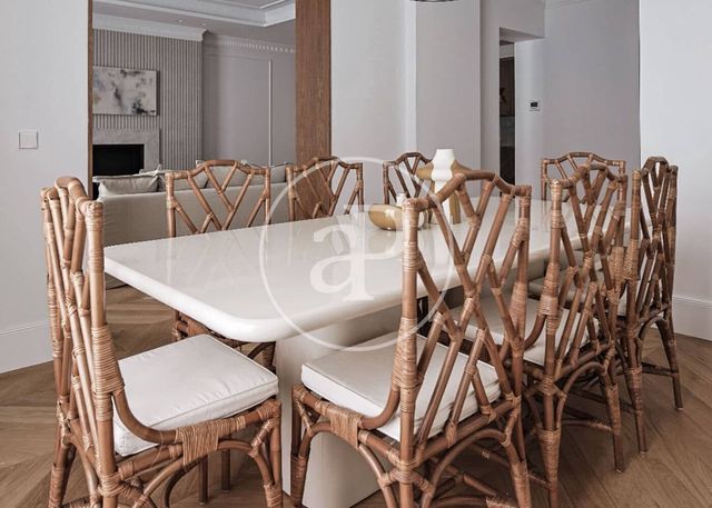 4 chambre Appartement à vendre à Rios Rosas, Madrid ville - 2 480 000 € (Ref: 10119957)