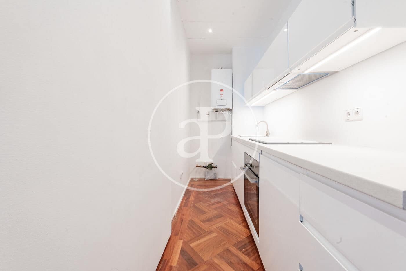 2 sovrum Lägenhet att hyra i Madrid stad - 3 500 € (Ref: 10124449)