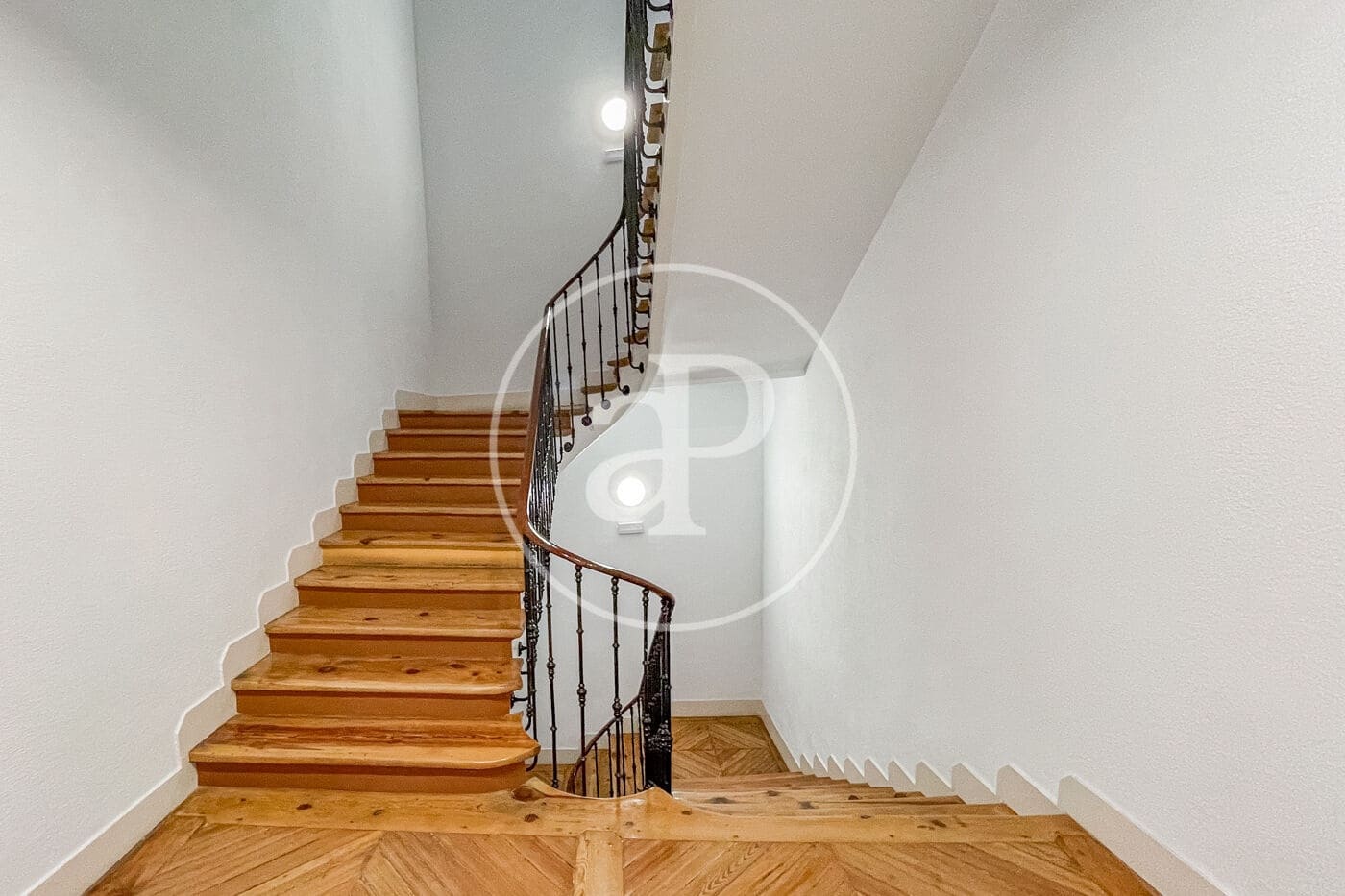 2 sovrum Lägenhet att hyra i Madrid stad - 3 500 € (Ref: 10124449)