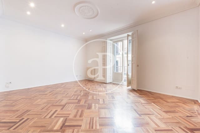 2 sovrum Lägenhet att hyra i Entrevías, Madrid stad - 3 500 € (Ref: 10124449)