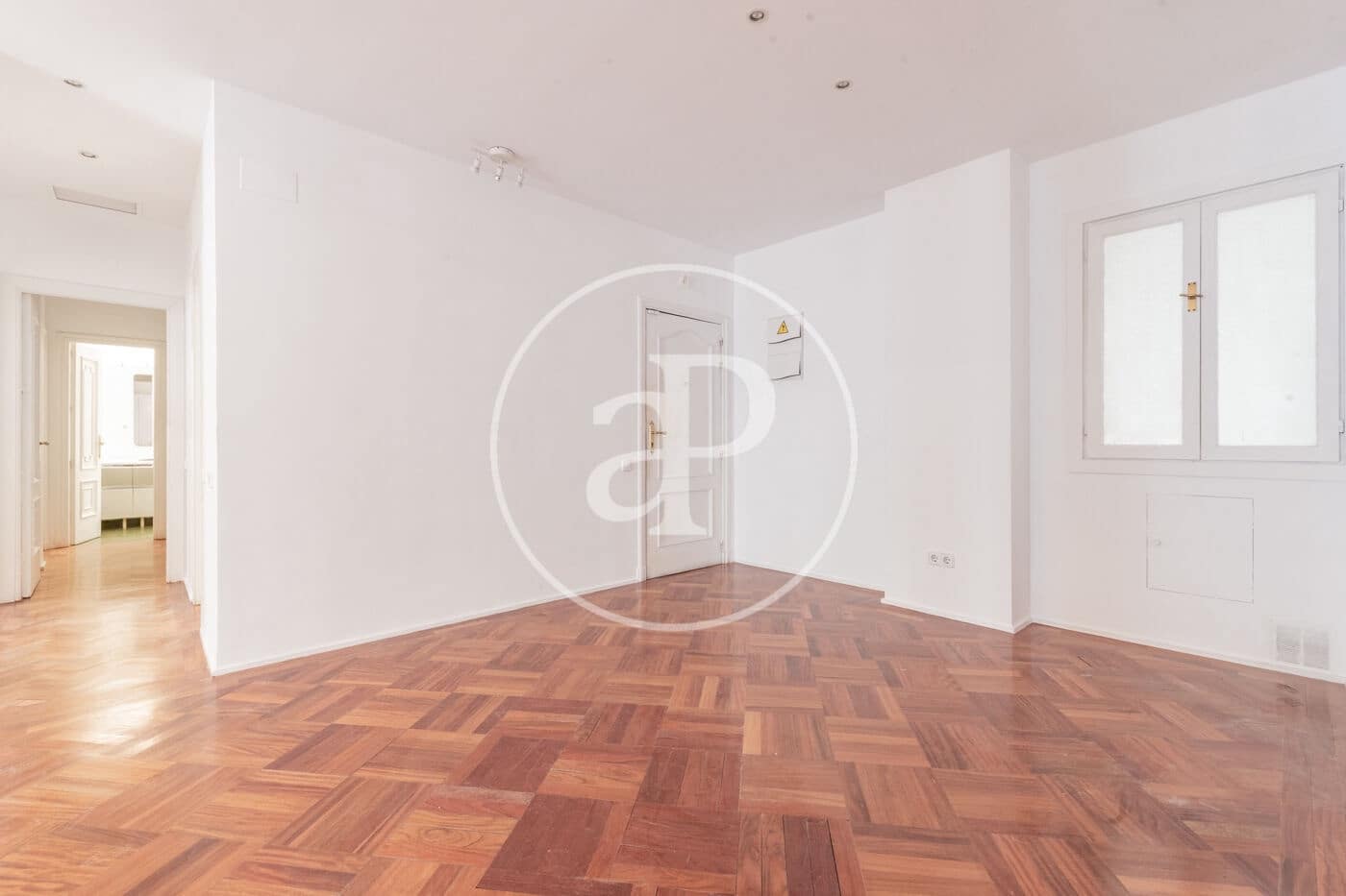 2 sovrum Lägenhet att hyra i Madrid stad - 3 500 € (Ref: 10124449)