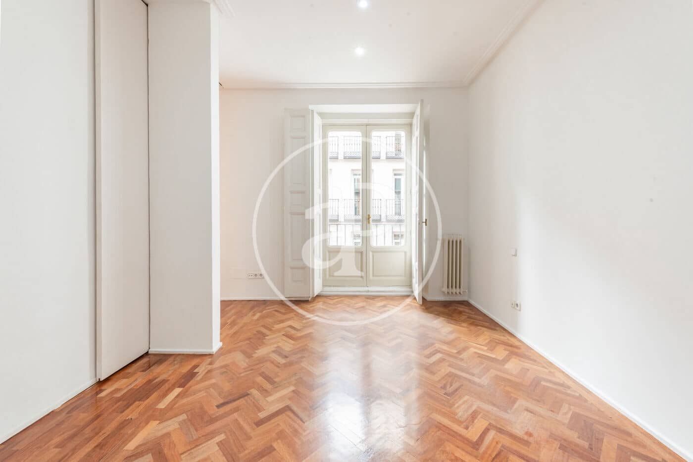 2 sovrum Lägenhet att hyra i Madrid stad - 3 500 € (Ref: 10124449)