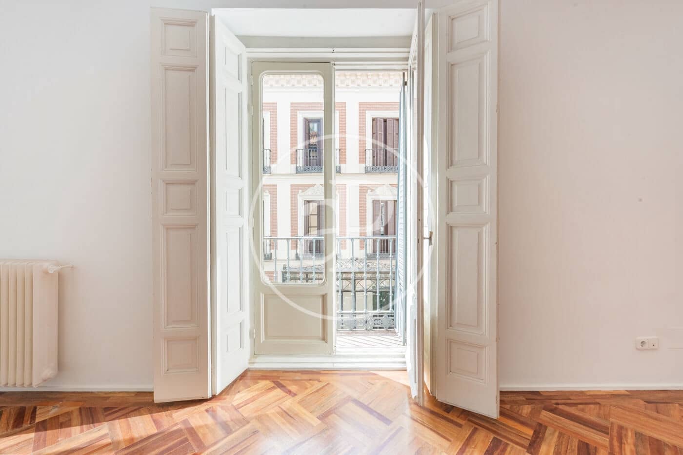 2 sovrum Lägenhet att hyra i Madrid stad - 3 500 € (Ref: 10124449)