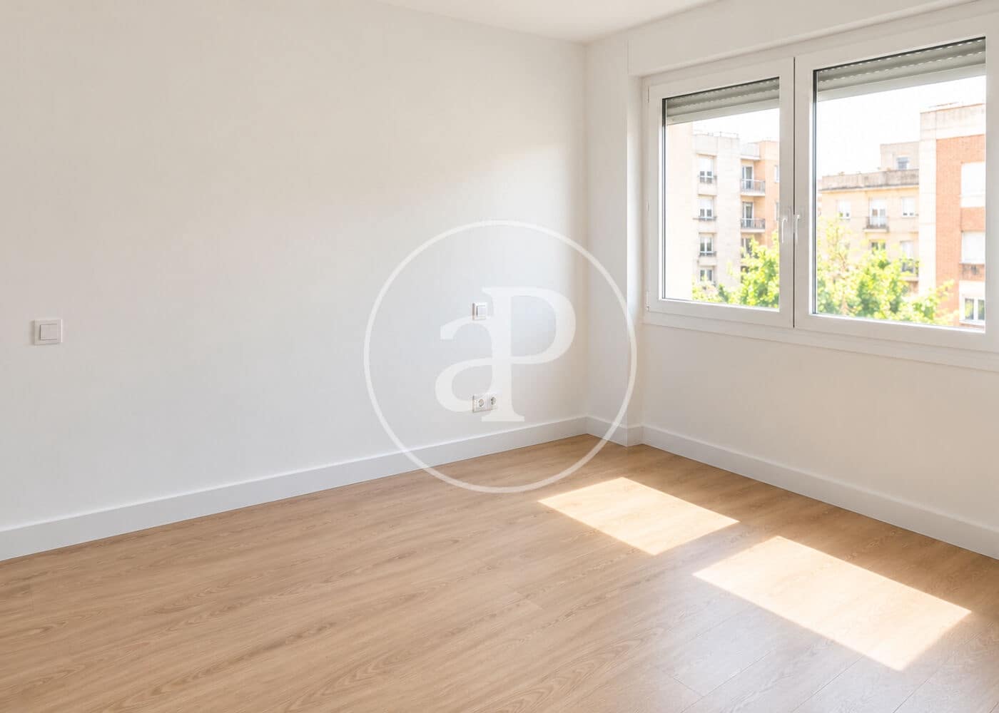 2 bedroom Apartment for sale in Madrid city with garage - € 749,000 (Ref: 10124450)
