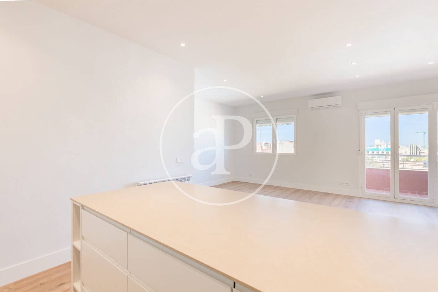 3 slaapkamer Appartement te huur in Madrid stad - € 3.500 (Ref: 10124451)