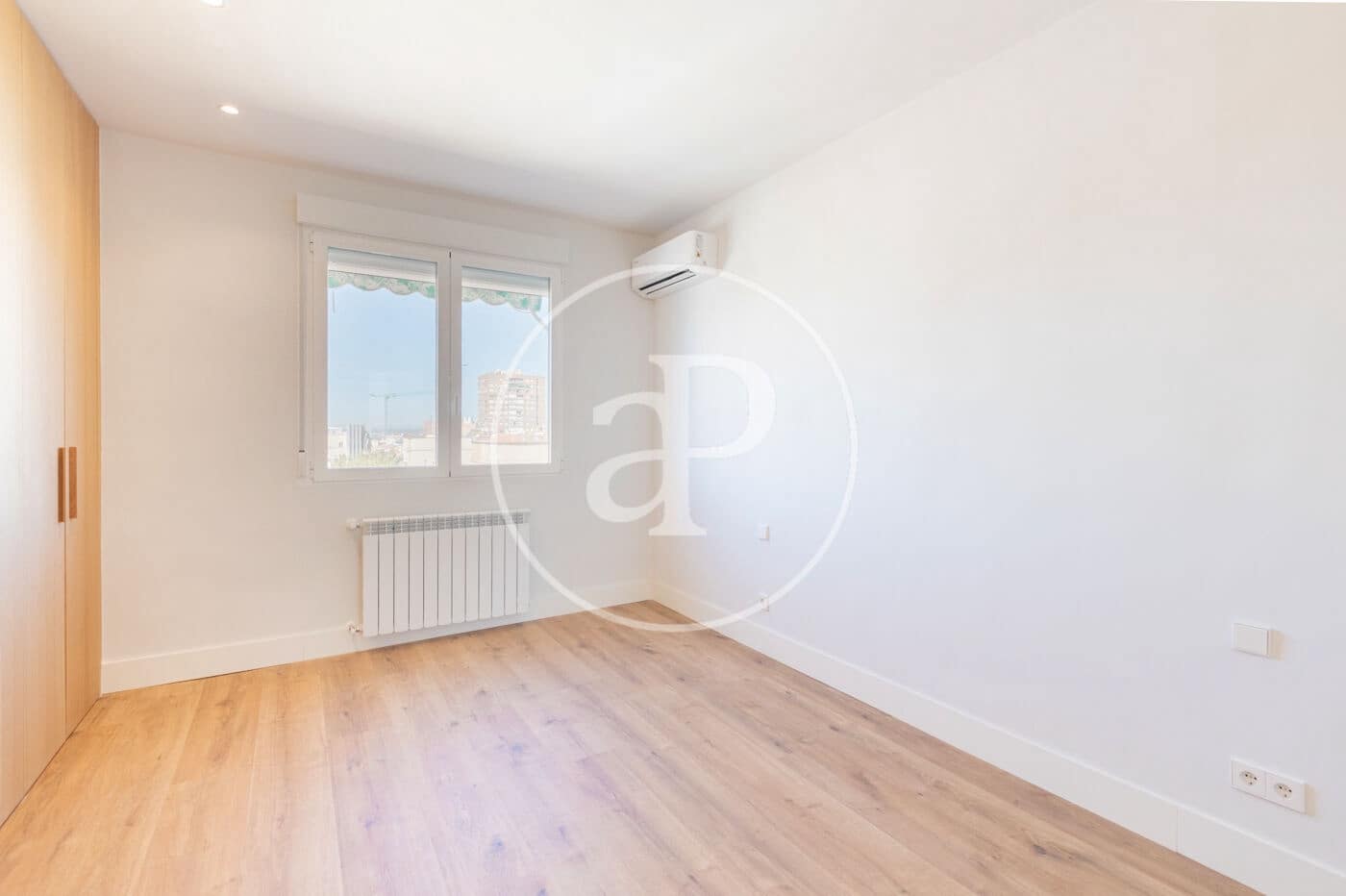 3 slaapkamer Appartement te huur in Madrid stad - € 3.500 (Ref: 10124451)