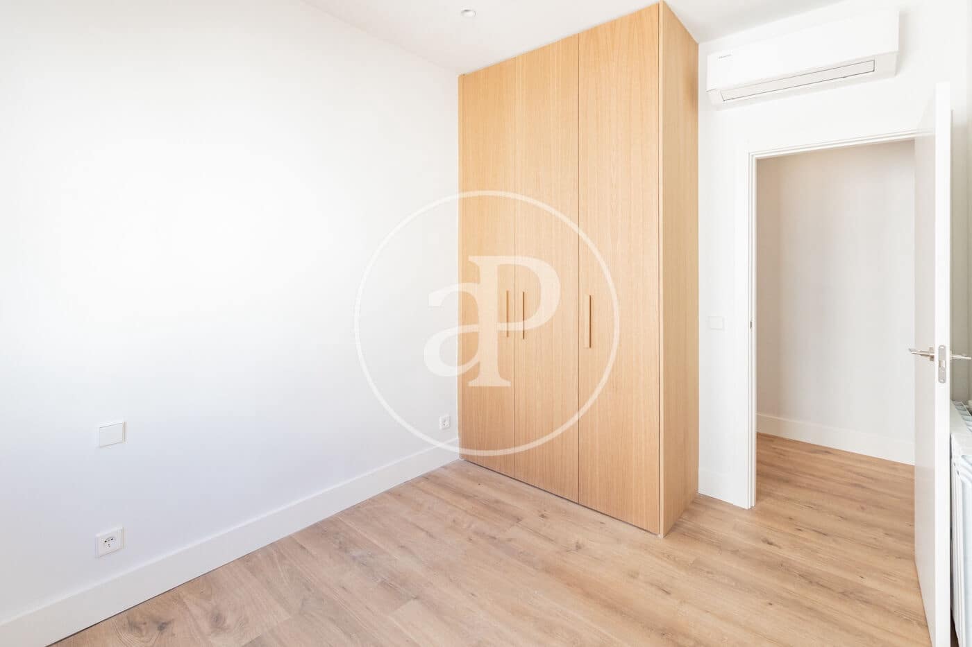 3 slaapkamer Appartement te huur in Madrid stad - € 3.500 (Ref: 10124451)