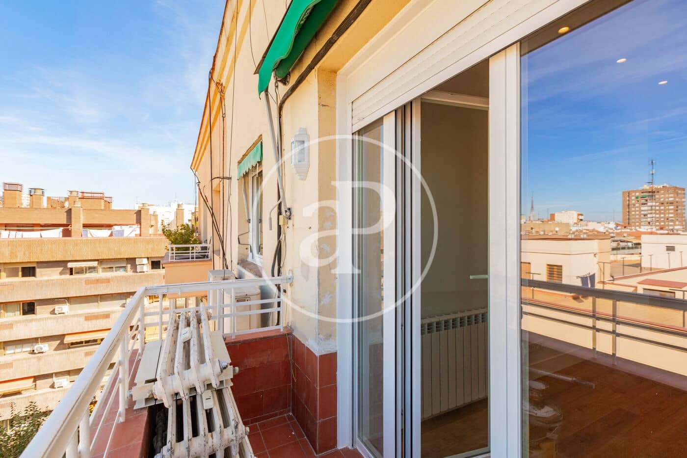 3 slaapkamer Appartement te huur in Madrid stad - € 3.500 (Ref: 10124451)