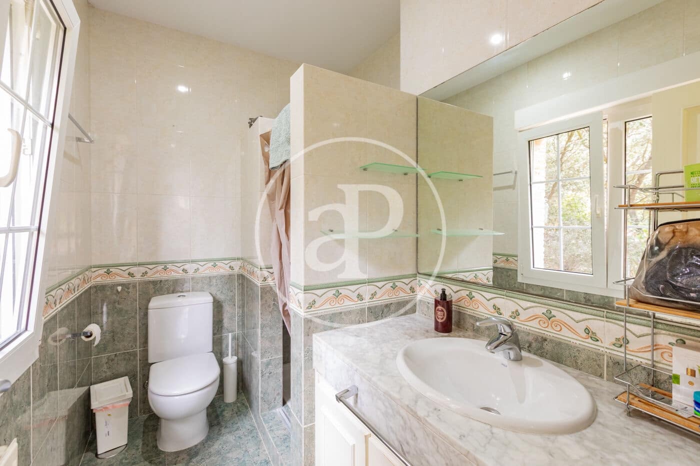 6 bedroom Villa for sale in San Sebastian de los Reyes with pool garage - € 2,200,000 (Ref: 10124453)