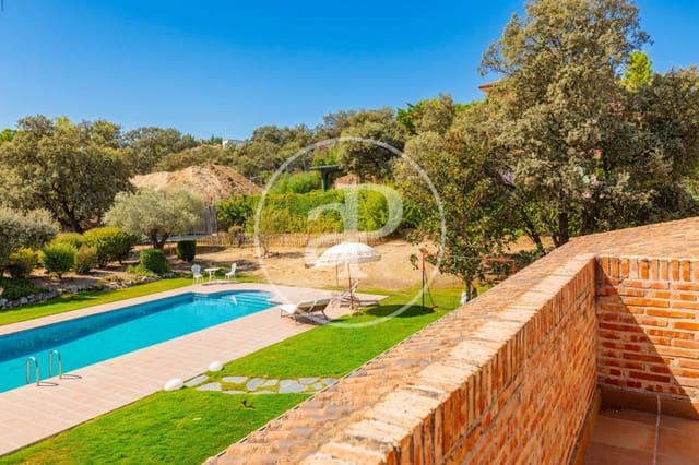 6 bedroom Villa for sale in San Sebastián de los Reyes with pool garage - € 2,200,000 (Ref: 10124453)