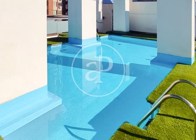 2 makuuhuone Huoneisto myytävänä paikassa Cuatro Caminos, Madrid kaupunki mukana uima-altaan - 750 000 € (Ref: 10124454)