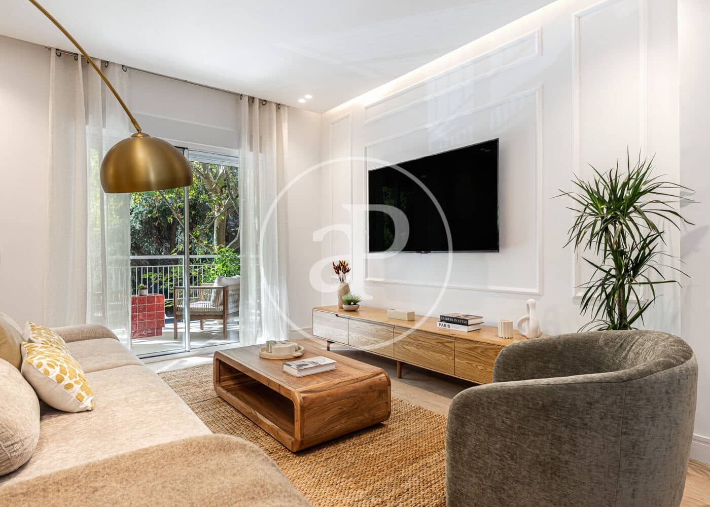 4 bedroom Apartment for sale in Madrid city with garage - € 1,550,000 (Ref: 10129336)