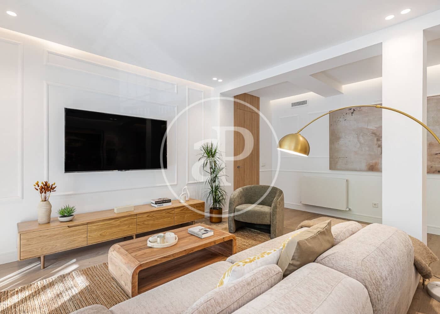 4 bedroom Apartment for sale in Madrid city with garage - € 1,550,000 (Ref: 10129336)