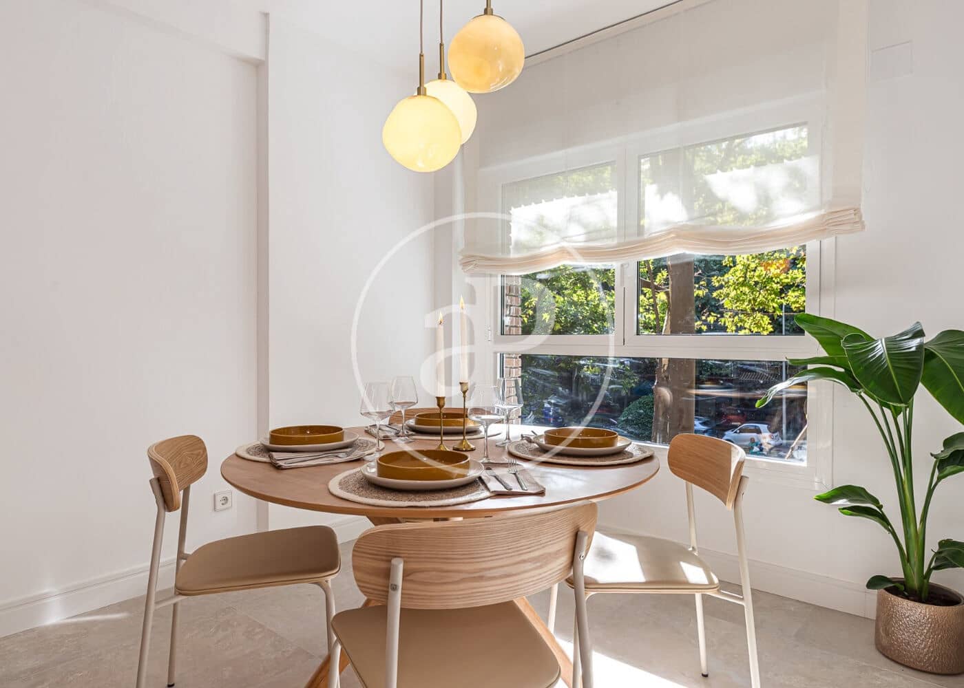 4 bedroom Apartment for sale in Madrid city with garage - € 1,550,000 (Ref: 10129336)
