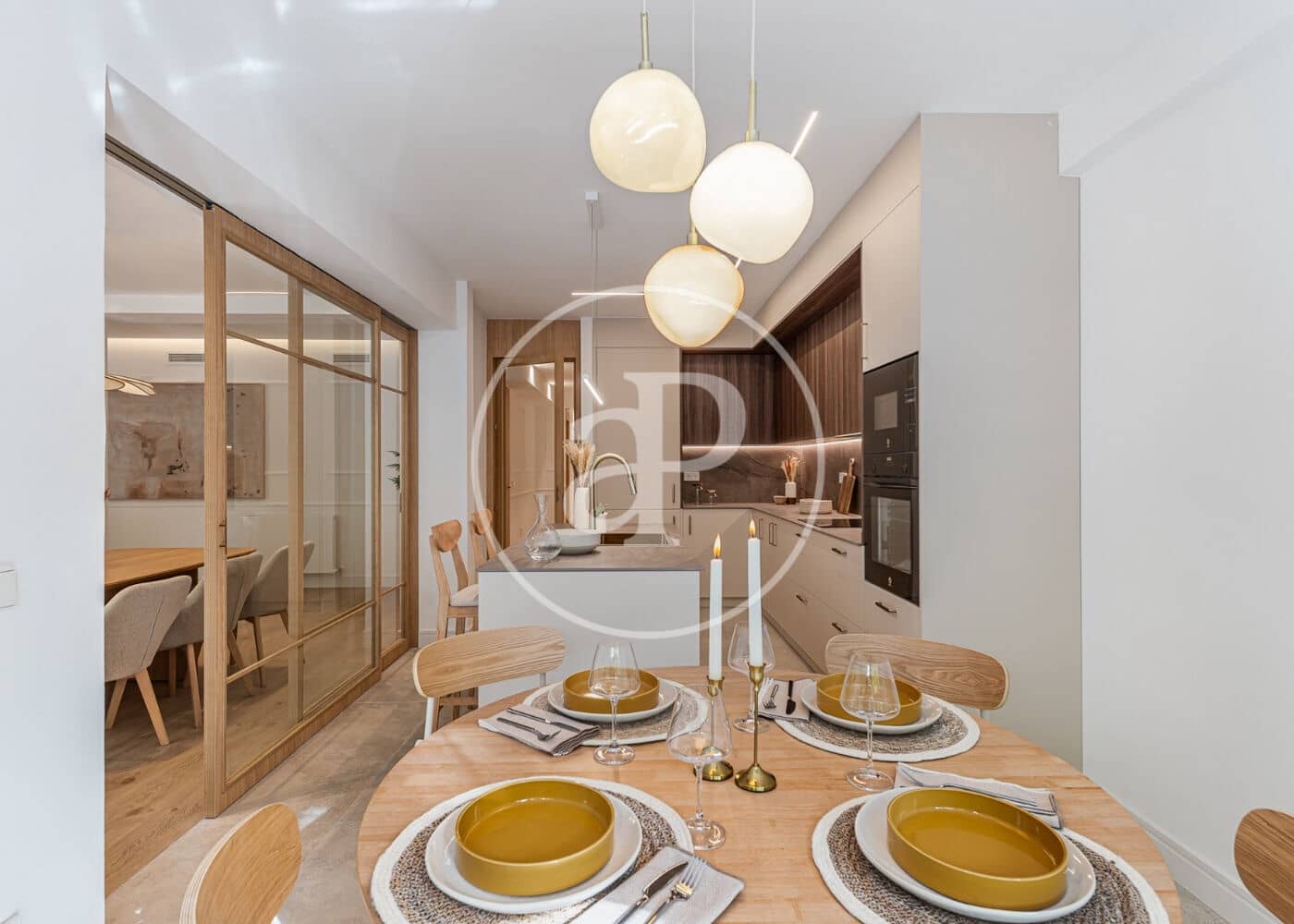 4 bedroom Apartment for sale in Madrid city with garage - € 1,550,000 (Ref: 10129336)