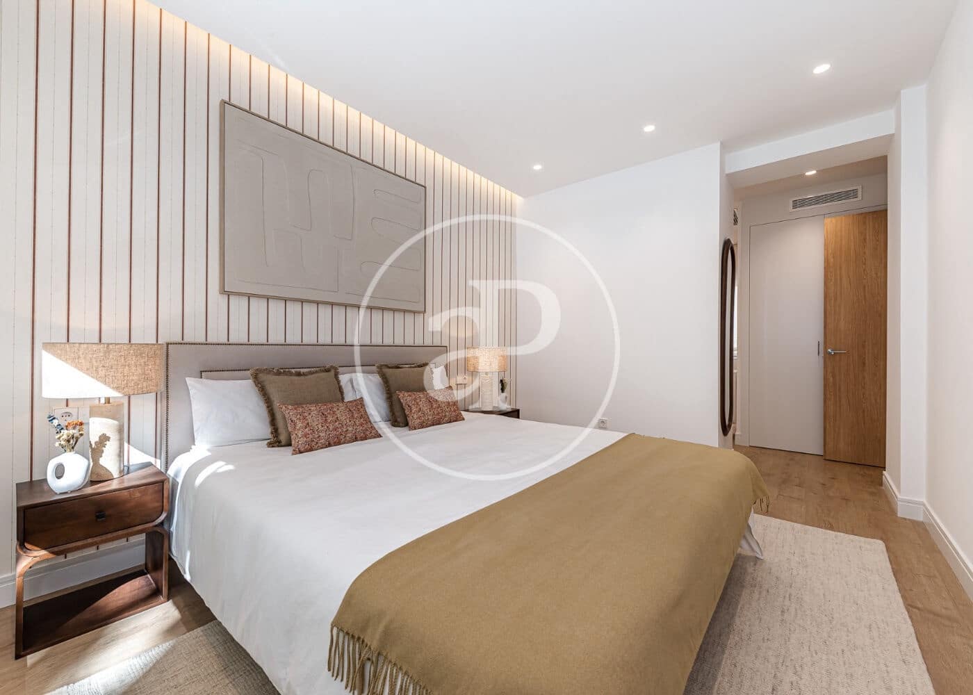 4 bedroom Apartment for sale in Madrid city with garage - € 1,550,000 (Ref: 10129336)