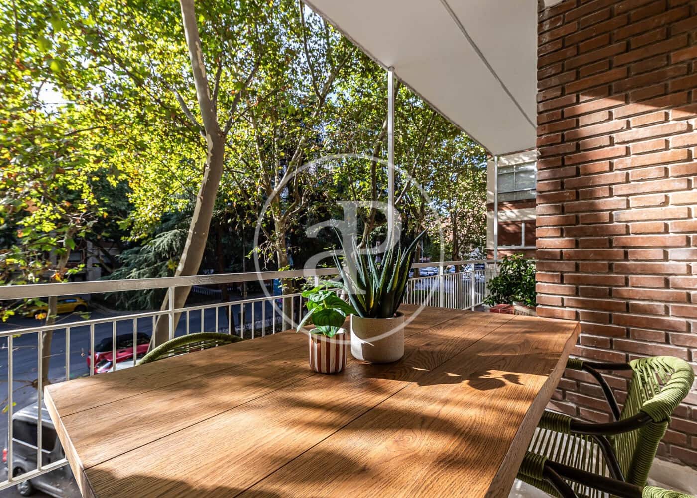 4 bedroom Apartment for sale in Madrid city with garage - € 1,550,000 (Ref: 10129336)