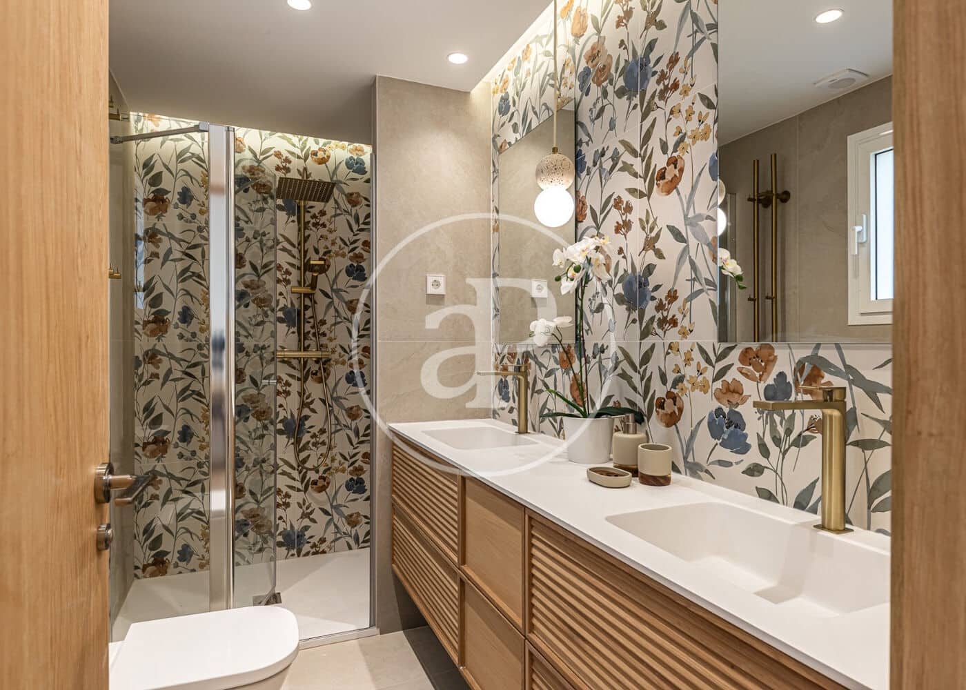 4 bedroom Apartment for sale in Madrid city with garage - € 1,550,000 (Ref: 10129336)