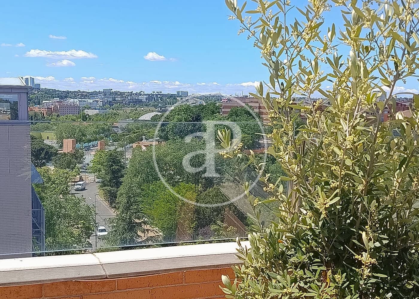 5 bedroom Penthouse for sale in San Sebastian de los Reyes with pool garage - € 1,190,000 (Ref: 10129337)