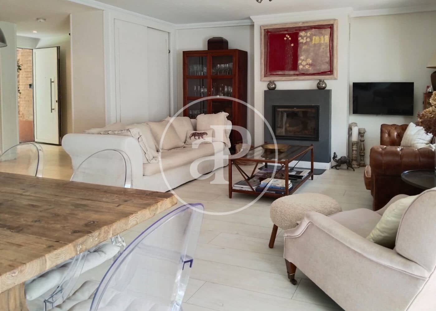 5 bedroom Villa for sale in La Moraleja with pool garage - € 1,390,000 (Ref: 10131732)