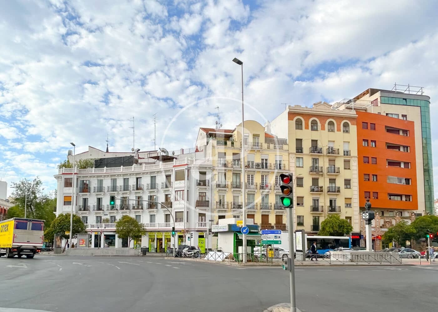 7 slaapkamer Appartement te koop in Madrid stad met garage - € 1.600.000 (Ref: 10131733)