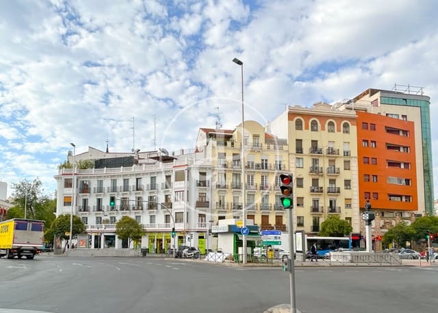 7 slaapkamer Appartement te koop in Vallehermoso, Madrid stad met garage - € 1.600.000 (Ref: 10131733)