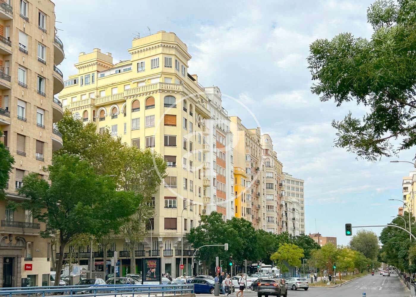 7 slaapkamer Appartement te koop in Madrid stad met garage - € 1.600.000 (Ref: 10131733)