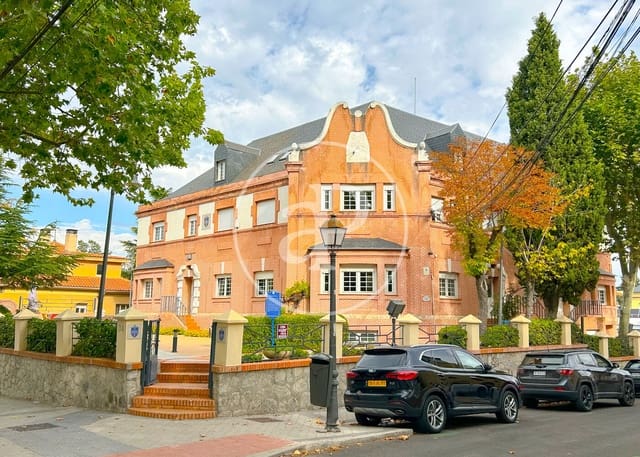 7 slaapkamer Appartement te koop in Vallehermoso, Madrid stad met garage - € 1.600.000 (Ref: 10131733)