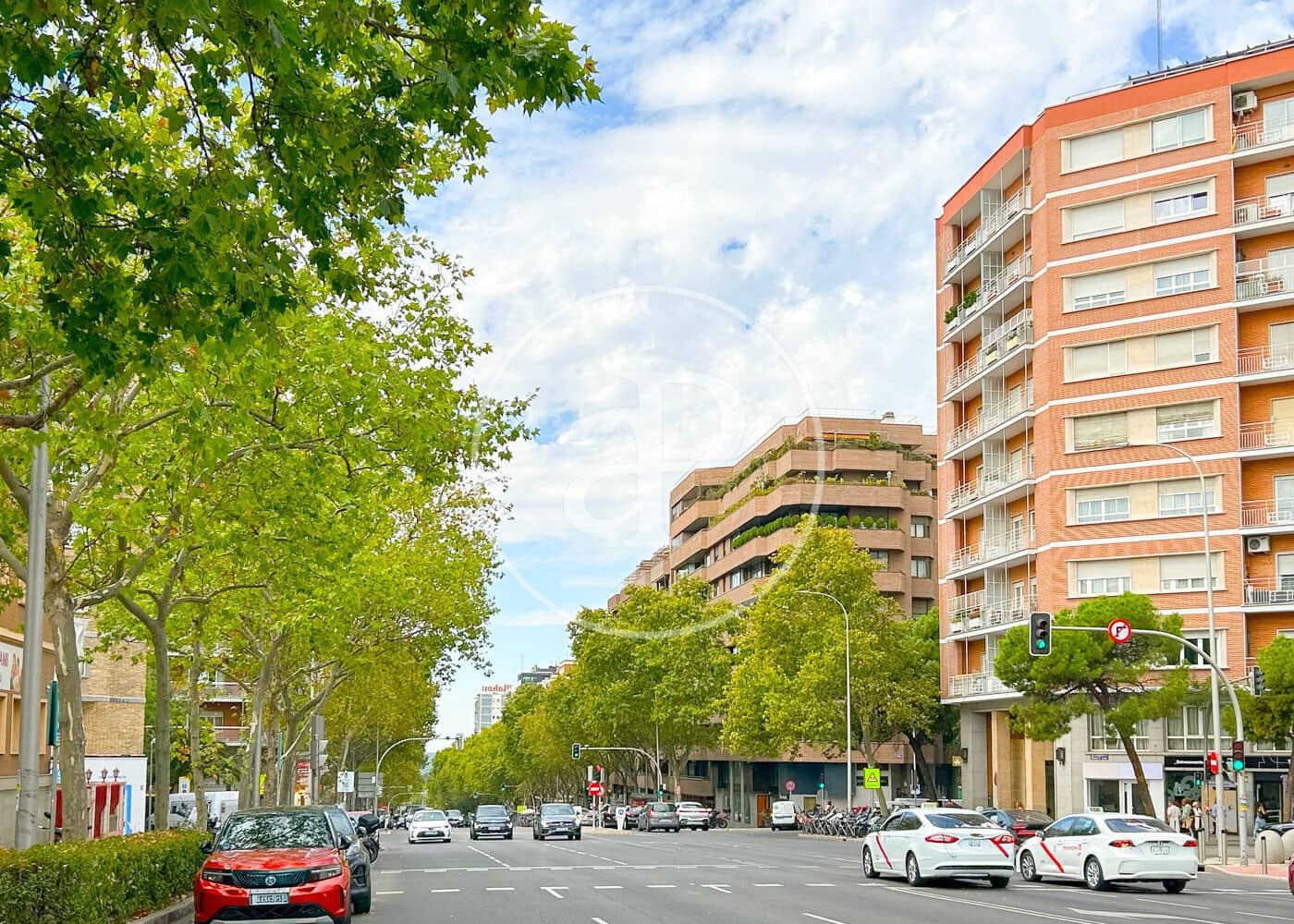 7 slaapkamer Appartement te koop in Madrid stad met garage - € 1.600.000 (Ref: 10131733)