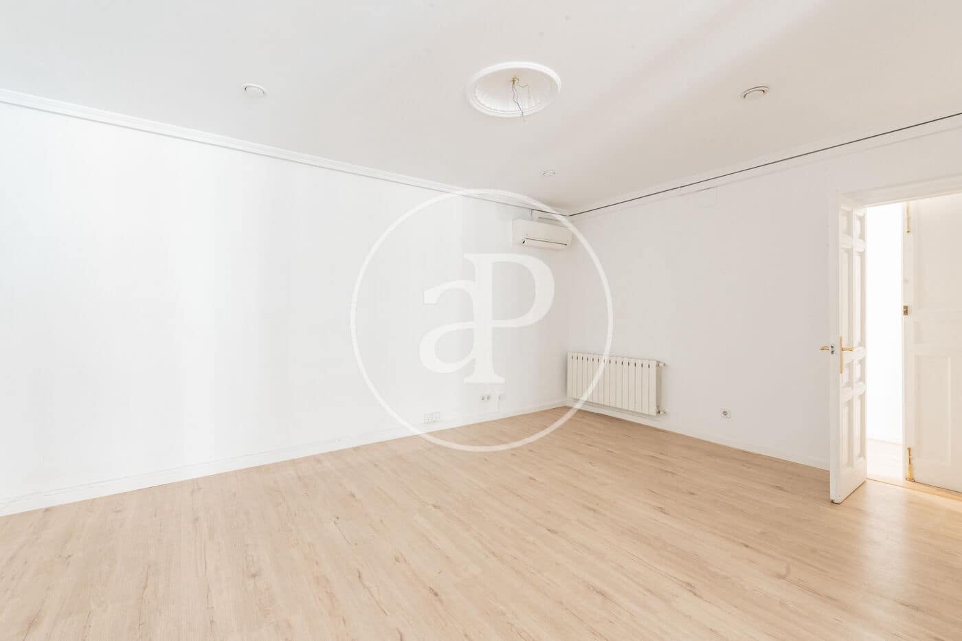 4 quarto Apartamento para venda em Madrid cidade - 2 150 000 € (Ref: 10131735)