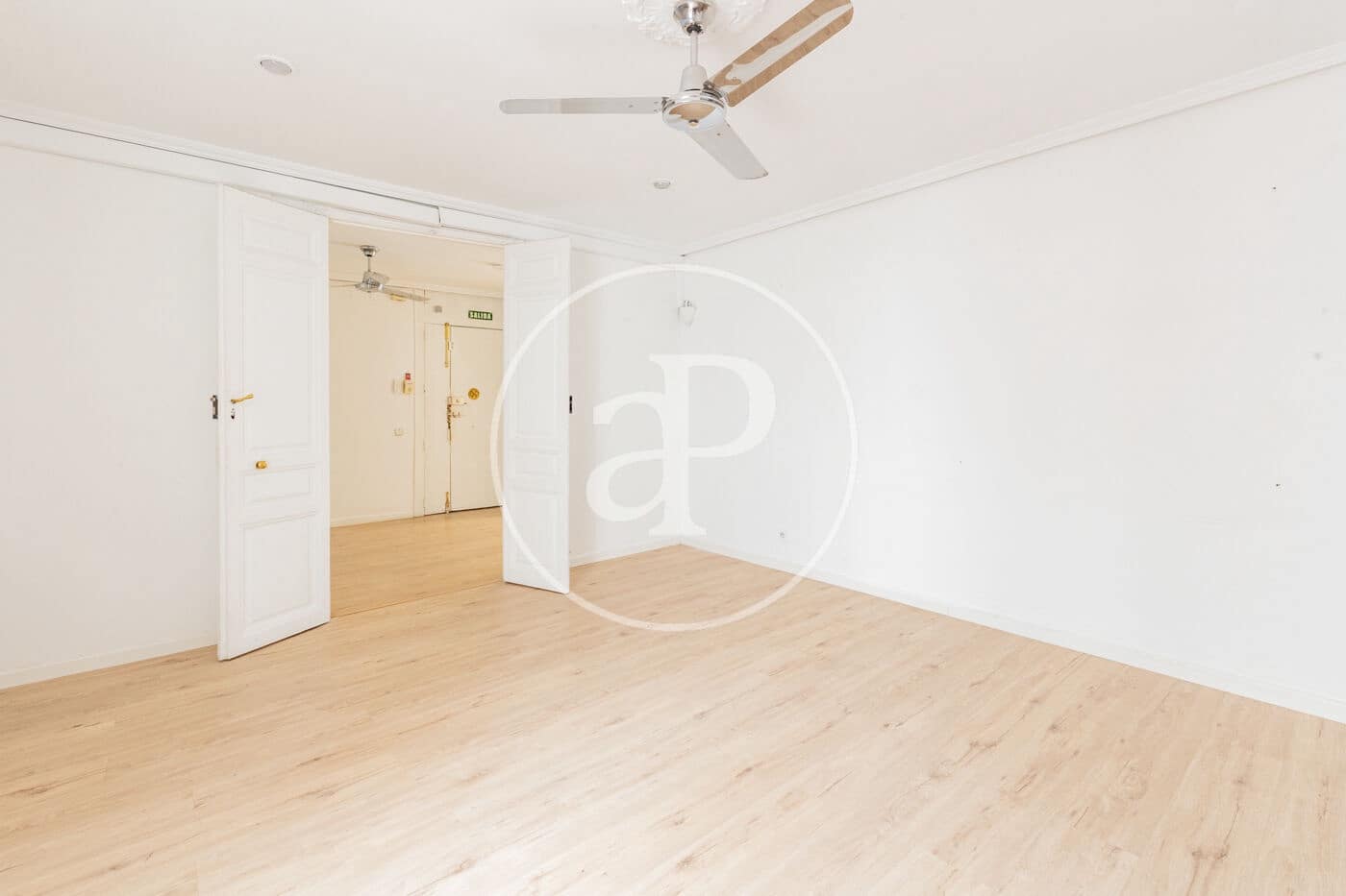 4 quarto Apartamento para venda em Madrid cidade - 2 150 000 € (Ref: 10131735)