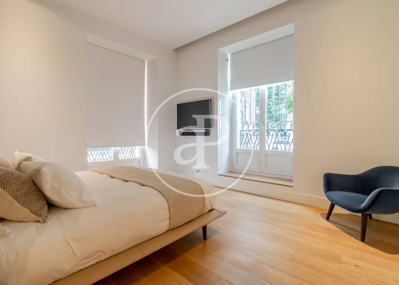 3 slaapkamer Appartement te huur in Madrid stad met garage - € 10.650 (Ref: 10131739)