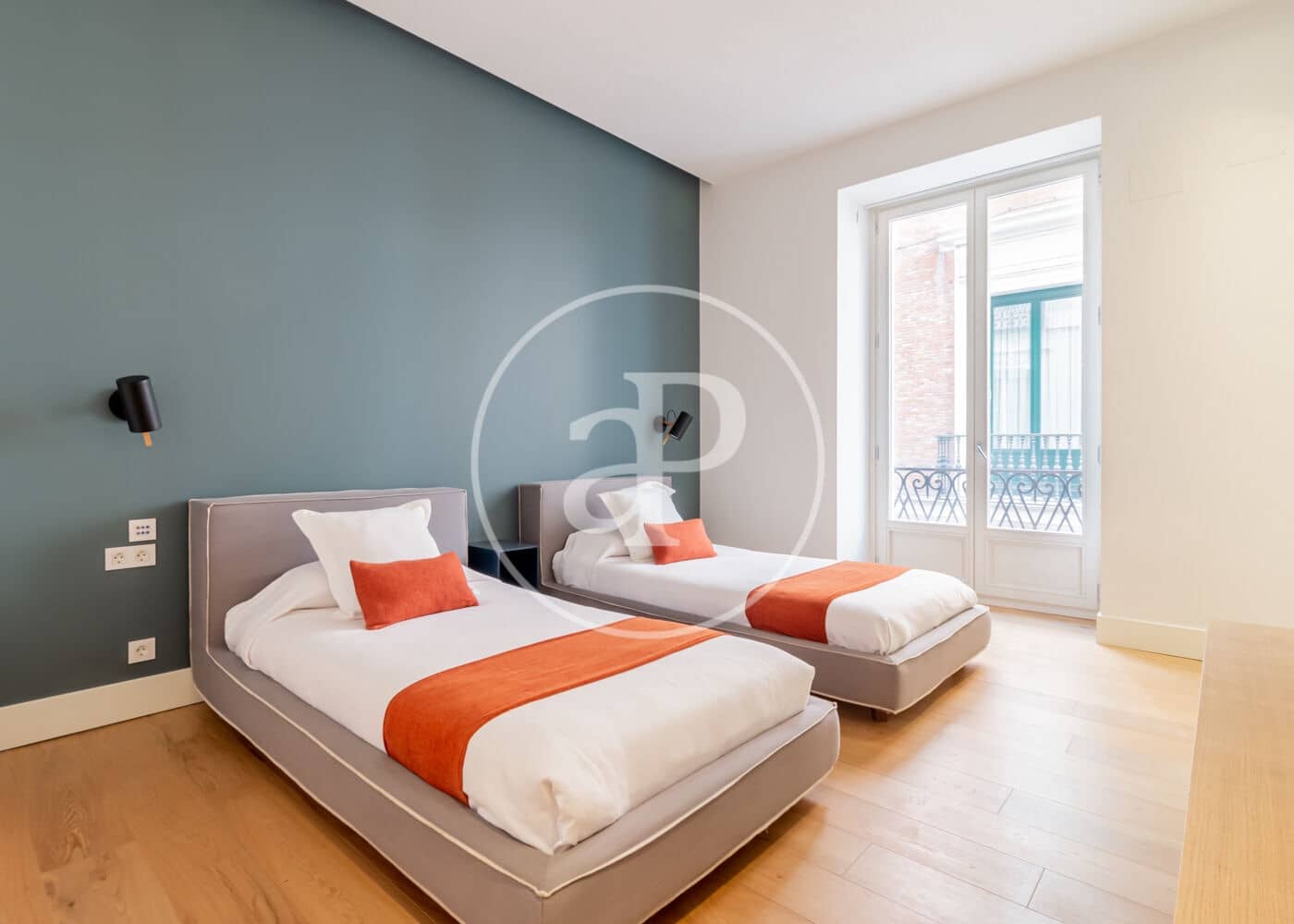 3 slaapkamer Appartement te huur in Madrid stad met garage - € 10.650 (Ref: 10131739)
