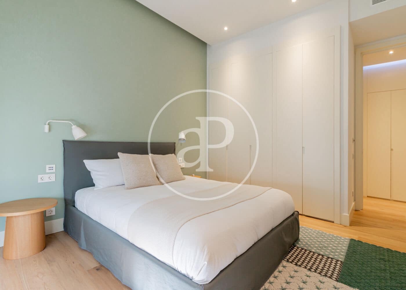 3 slaapkamer Appartement te huur in Madrid stad met garage - € 10.650 (Ref: 10131739)