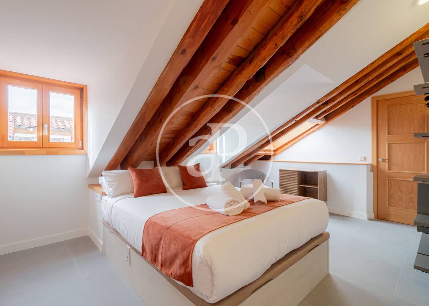 3 sypialnia Penthouse do wynajęcia w Miasto Madryt - 3 050 € (Ref: 10131740)