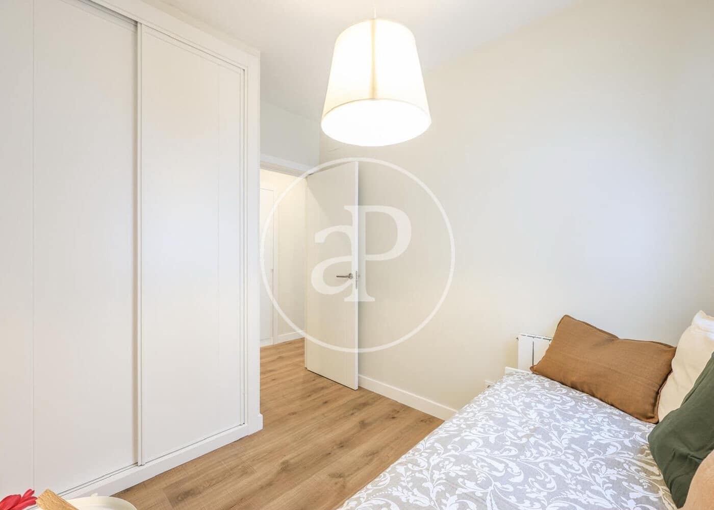 2 bedroom Apartment for sale in Madrid city - € 690,000 (Ref: 10135976)