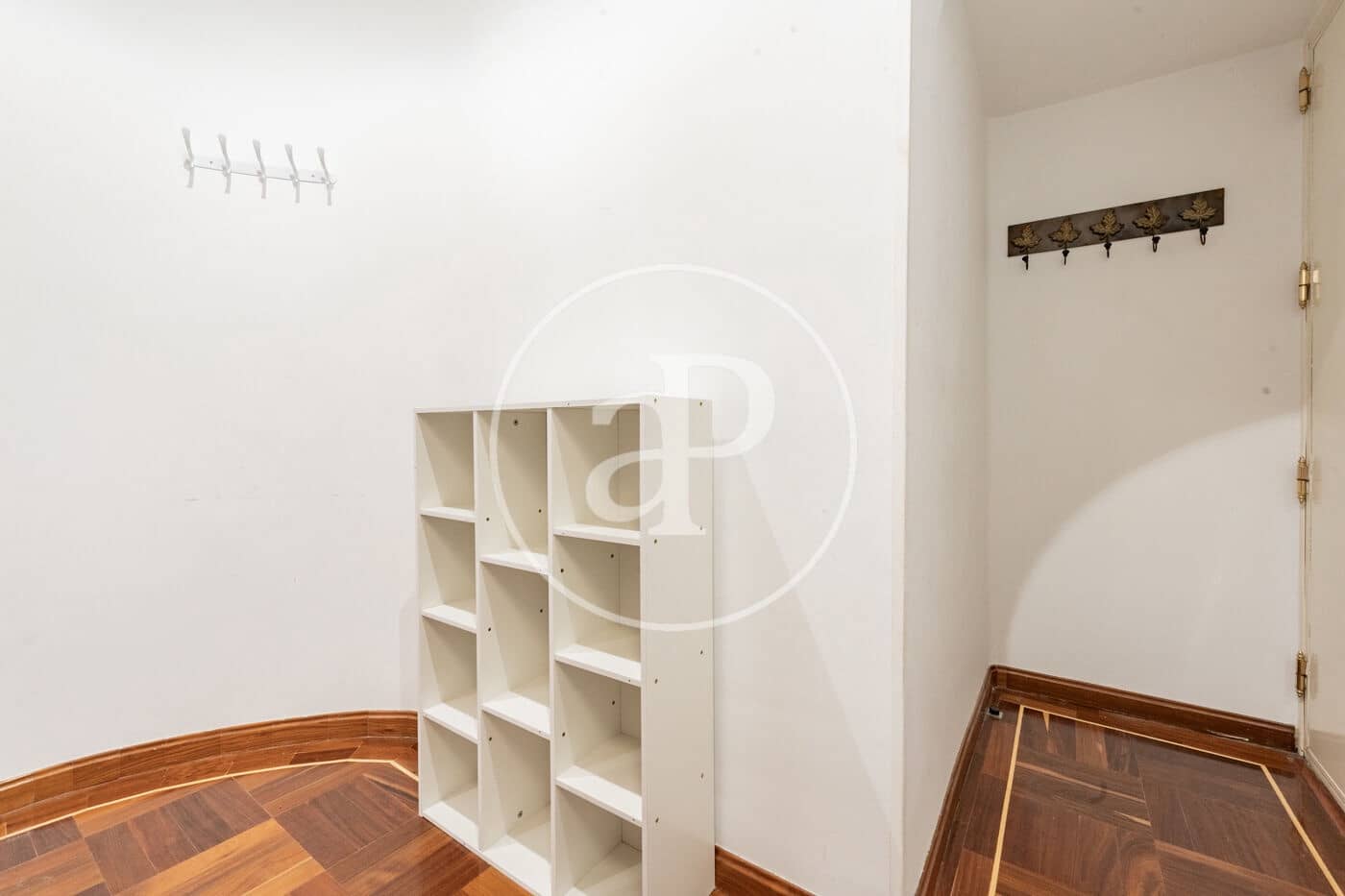 2 bedroom Apartment for sale in Madrid city - € 599,000 (Ref: 10135978)