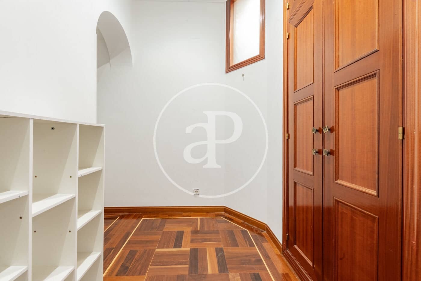 2 bedroom Apartment for sale in Madrid city - € 599,000 (Ref: 10135978)