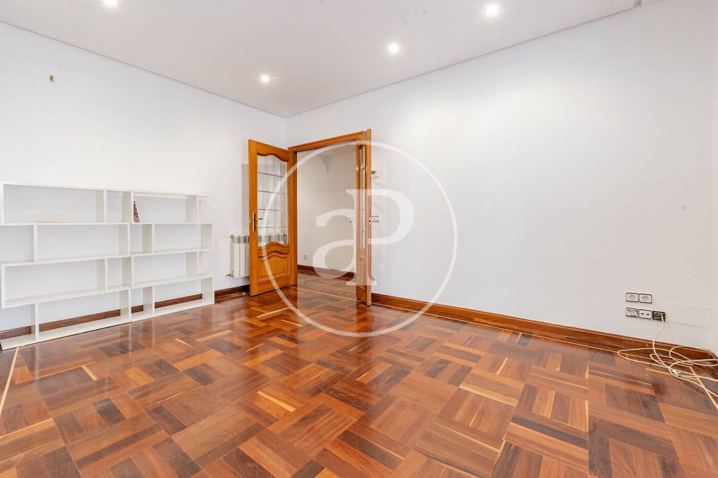 2 bedroom Apartment for sale in Madrid city - € 599,000 (Ref: 10135978)